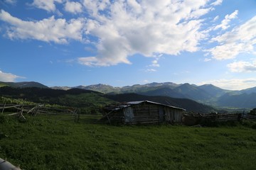 Obraz premium spring landscape photos.savsat/artvin/turkey