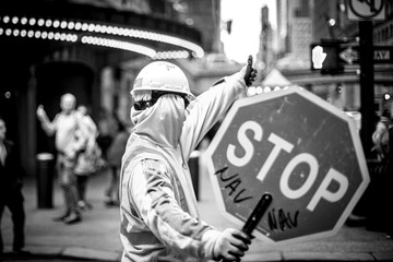 STOP