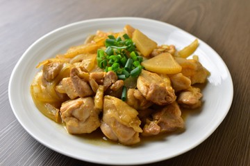 鶏肉と大根の炒め物