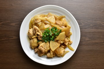 鶏肉と大根の炒め物