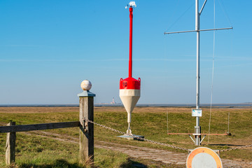 Seezeichen am Deich Tümlauer Koog Halbinsel Eiderstedt Nordsee