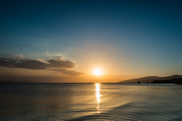 Obraz premium Beautiful and colorful sunset landscape at Golfo de Cariaco, Sucre State