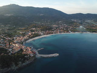 Veduta aerea di Marina di Campo, isola d'Elba, Toscana, Italia
