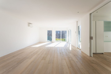 Fototapeta premium Empty white living room interior with parquet