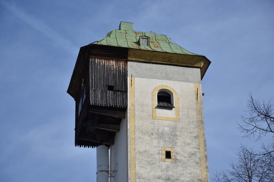 Arnoldstein, K&auml;rnten, Schrotturm, Lost Place, Denkmal, Urban Exploring, Lampe, Turm, Geschichte, Industrie,  Schrotkugeln. Dach, Glocke, Sirene, Rohr, Stromanschluss, 