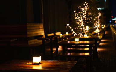 [日本] 夜のカフェテラス (No.1680)