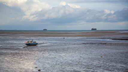 Ryde: down on the beach at low tide