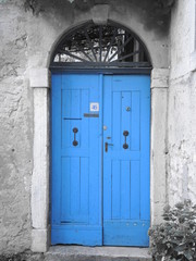 Blaue Türe