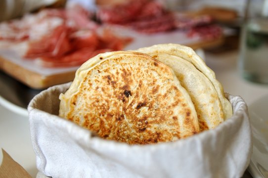 Hei&szlig;e Panigacci