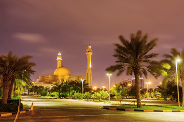 Fototapeta na wymiar Al Fateh Grand Mosque in Manama