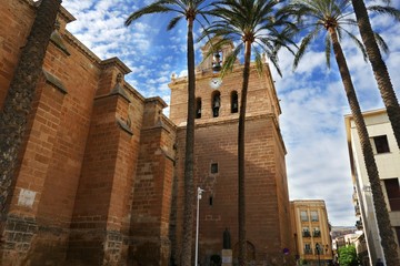 Fototapeta na wymiar Kathedrale in Almería, Spanien