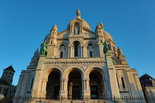 Sacre Coeur Basilica at sunrise