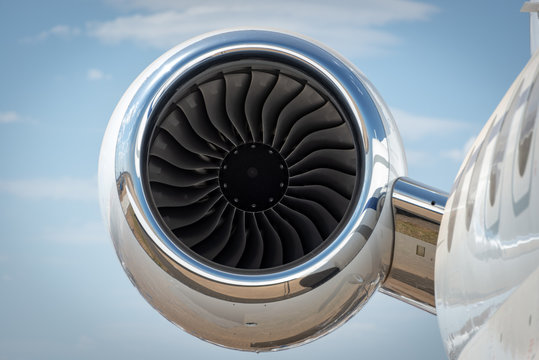 Jet turbine engine of a personal luxury jet aircraft