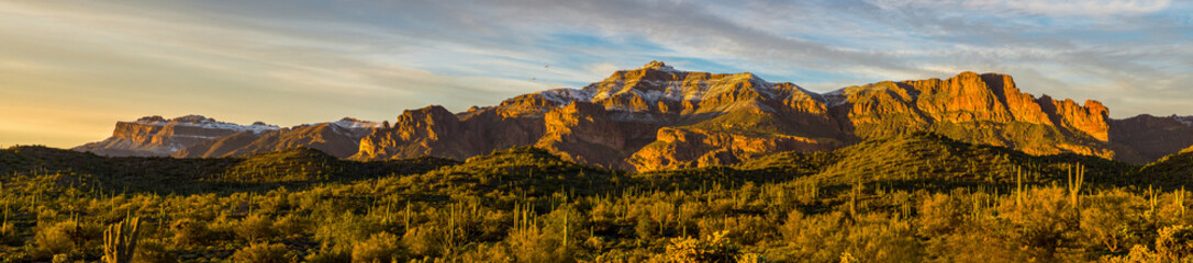 Superstition Mountains, Arizona