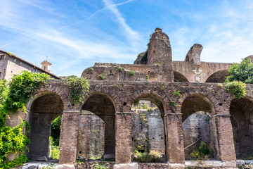 Fototapeta na wymiar The ancient ruins at the Roman Forum, Palatine hill in Rome