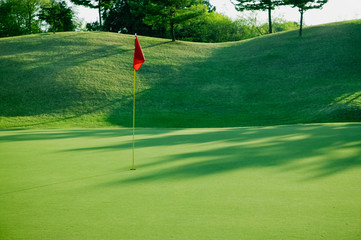 Obraz premium Pole golfowe zielone