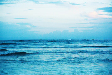 Fototapeta premium sea and blue sky