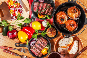 アウトドアでバーベキュー Barbecue party outdoors