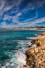 Obraz premium Steinküste in Nizza, Frankreich