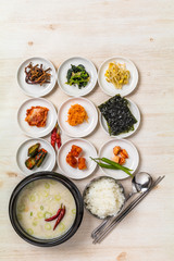 ソルロンタン　韓国のスープ　Korean white soup Seolleongtang