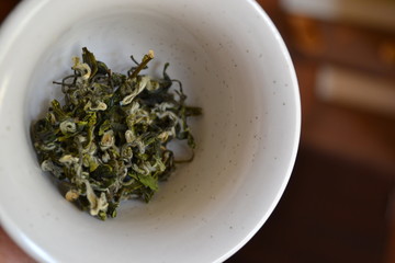 Dry Green Loose Leaf Tea	