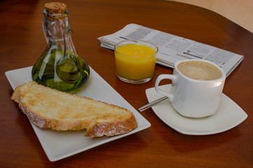 continental breakfast with olive oil