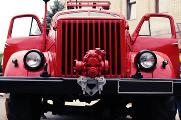 details and structure of the fire truck