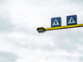 Yellow street light