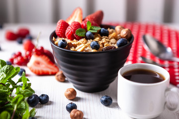 breakfast - muesli with fresh berries