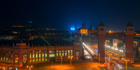 Fototapeta na wymiar night view of Plaza de Espana in Barcelona 