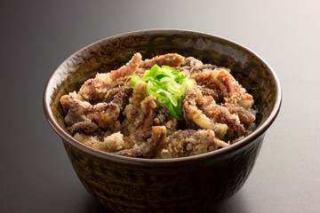 げそ丼、イカげそ丼