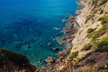 Sardinien: Küste und Meer an der Küstenstraße im Westen