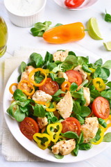 Chicken salad with vegetables