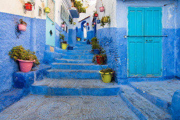 Fototapeta na wymiar Stairway in Chefchaouen in Morocco