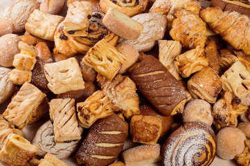  pastries, pies and buns