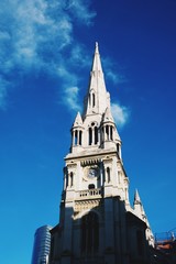Fototapeta na wymiar church architecture in the city