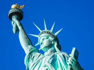ニューヨーク　自由の女神 - obrazy, fototapety, plakaty