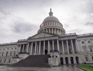 Fototapeta premium Washington DC, District of Columbia [United States US Capitol Building, shady cloudy weather before raining, faling dusk, ]