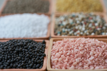 Six types of chemical fertilizers in clay pots