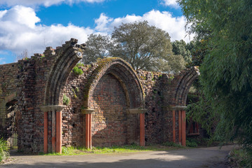 Fototapeta premium old arch in the park