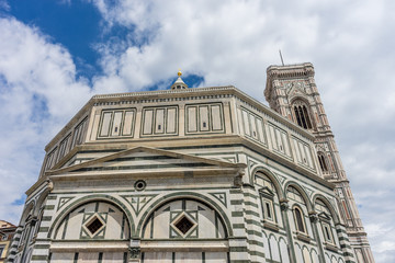 Fototapeta premium Cathedral Santa Maria del Fiore with magnificent Renaissance dome designed by Filippo Brunelleschi in Florence, Italy