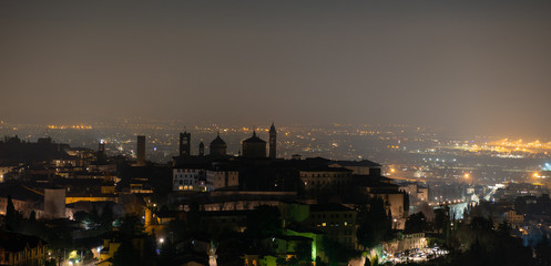 Obraz premium Skyline of the old city of Bergamo