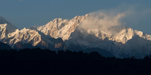 Cercles muraux Kangchenjunga View of Kangchenjunga mountain range, Great Himalaya Range, Sikkim, India