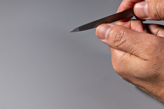 Limando las u&ntilde;as