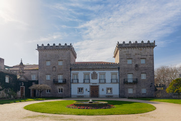 Fototapeta na wymiar Country house Quiñones de León