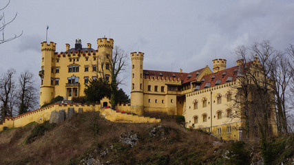Fototapeta na wymiar neuschwangau royal bavarian castle