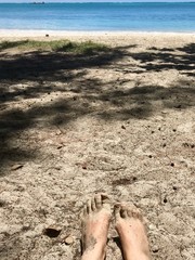 Füsse im sand auf mauritius 
