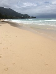 strand auf seychellen in der nähe von victoria stadt