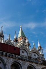 Fototapeta na wymiar Italy, Venice, Saint Mark's Basilica, LOW ANGLE VIEW OF TEMPLE BUILDING AGAINST SKY