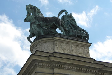 Fototapeta na wymiar Monument on Heroes Square in Budapest, Hungary